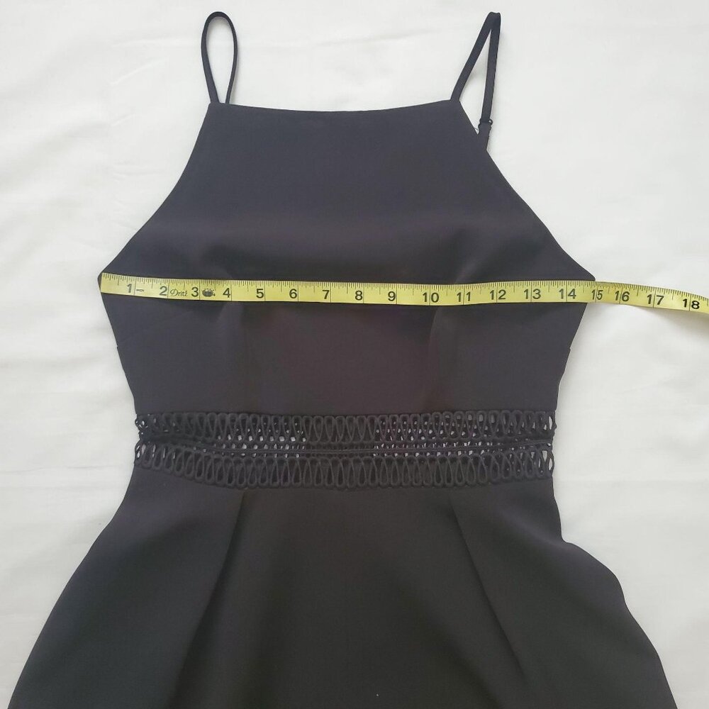 Keepsake‎ Women's High Neck Eyelet Lace Cut-Out Waist Black Short Romper Size XS - Picture 12 of 16